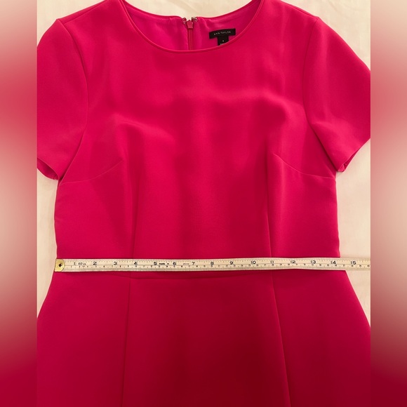 Ann Taylor Crew Neck Short Sleeve Flare Dress in Hot Pink - Picture 3 of 8